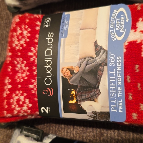 CUDDL DUDS BUNDLE OF 6 PAIRS OF CREW SOCKS FITS SHOE SIZE 4-10 - Picture 4 of 12